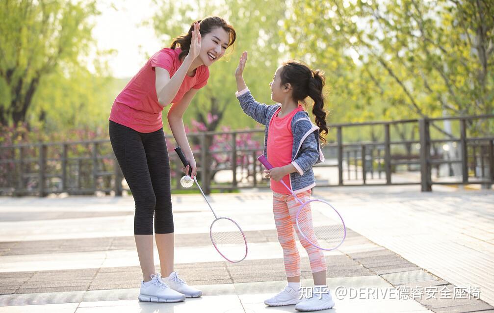解锁新市场！梅州观赏鱼 “游” 进马来西亚